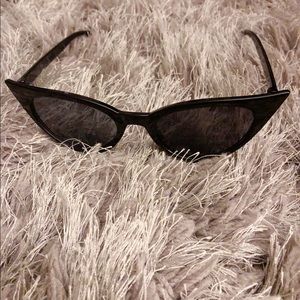 Vintage Style Cat Eye Sunglasses